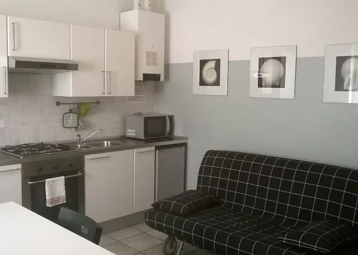 Residence Verona Inn מלון דירות