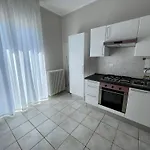 Residence Verona Inn Ξενοδοχείο με διαμερίσματα 4*