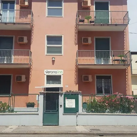 Ξενοδοχείο με διαμερίσματα Residence Verona Inn 4*